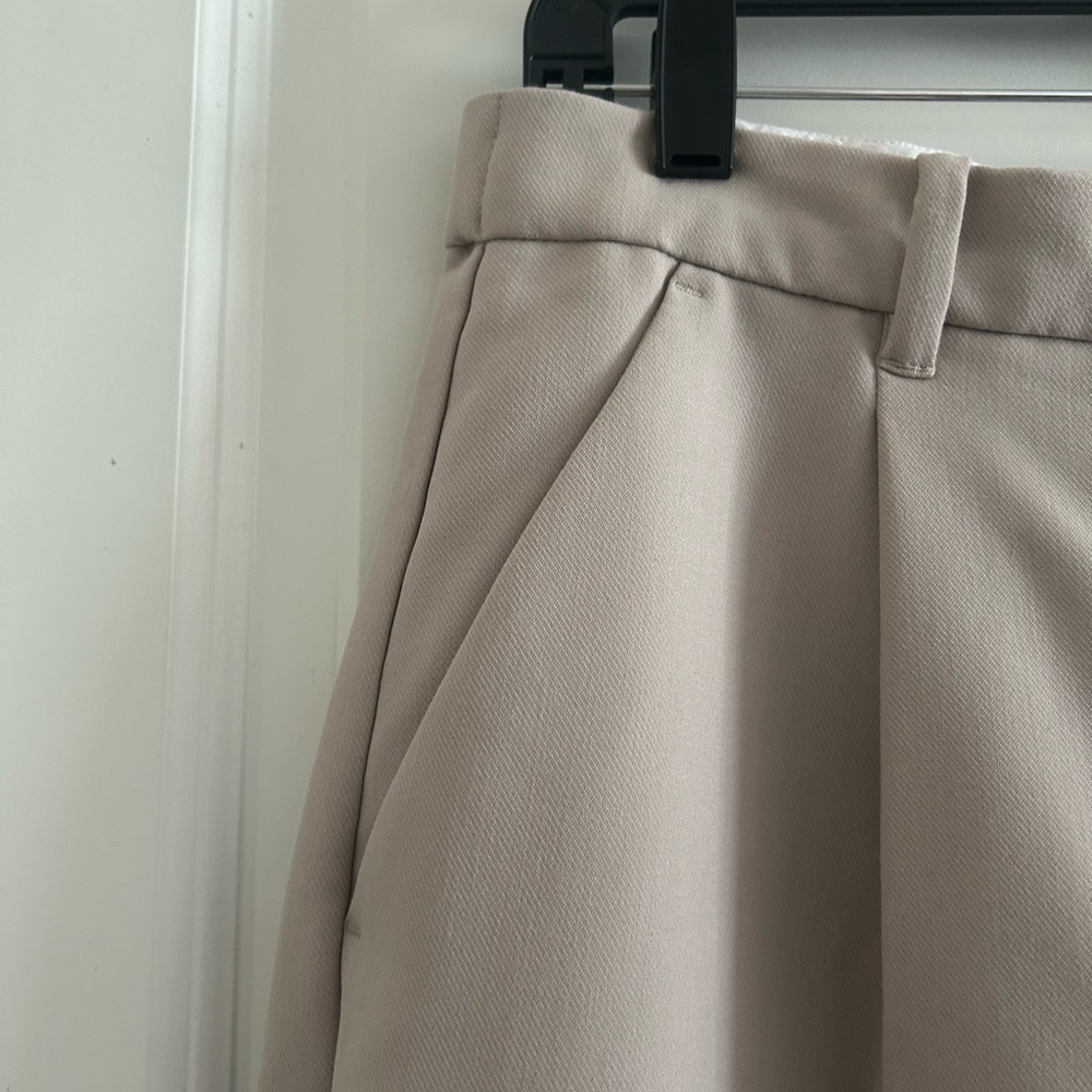 Abercrombie & Fitch Cream Trousers - Picture 4 of 9